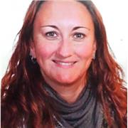 Soy una persona entusiasta, me gusta investigar, prepararme mis clases y ayudar.
Di clases de inglés a niños entre 6 y 9 años y trabajé con niños con Necesidades educativas especiales